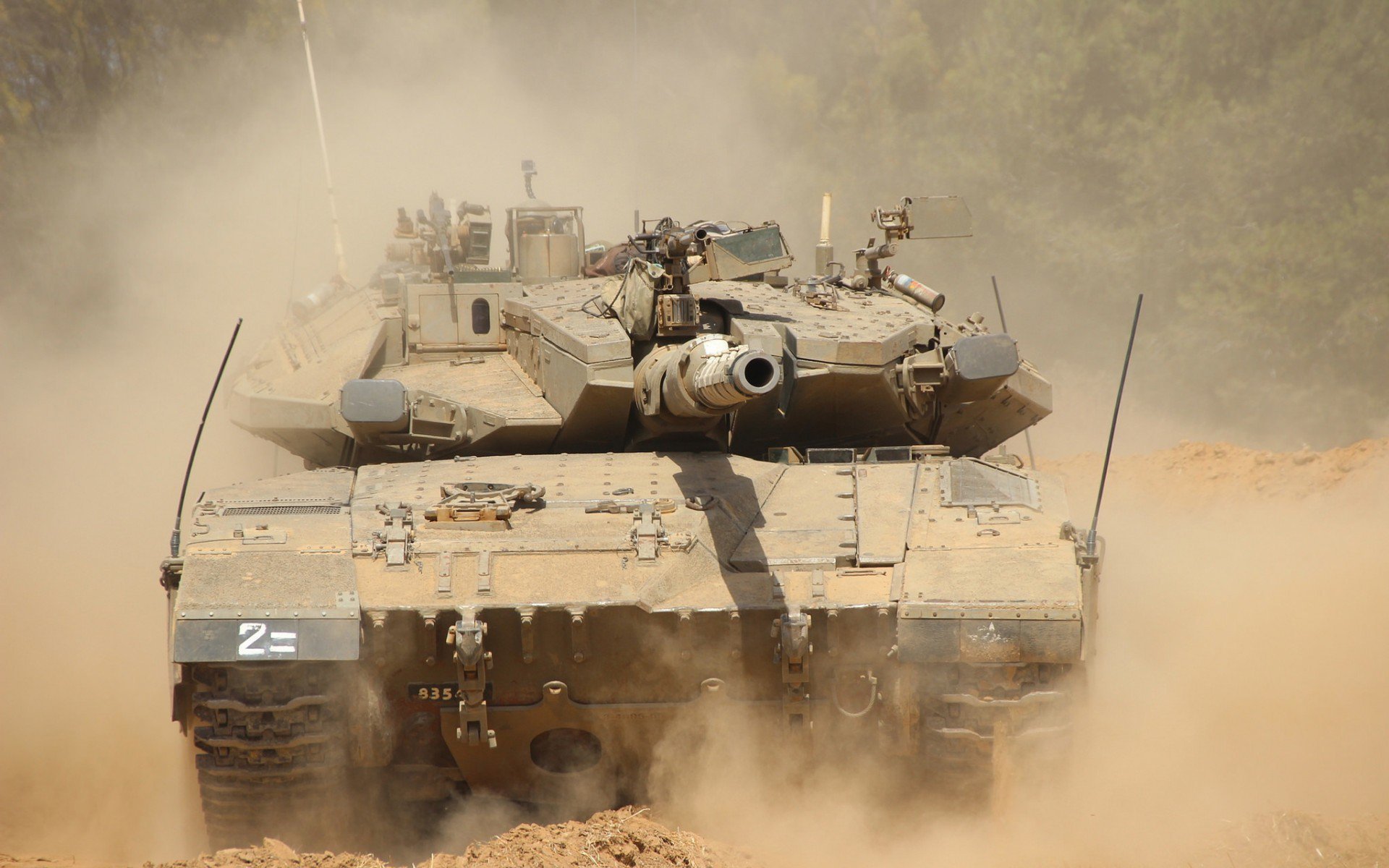 九游娱乐(jiuyou)官方网站-波尔图中场核心发挥关键作用，波尔图主场球衣