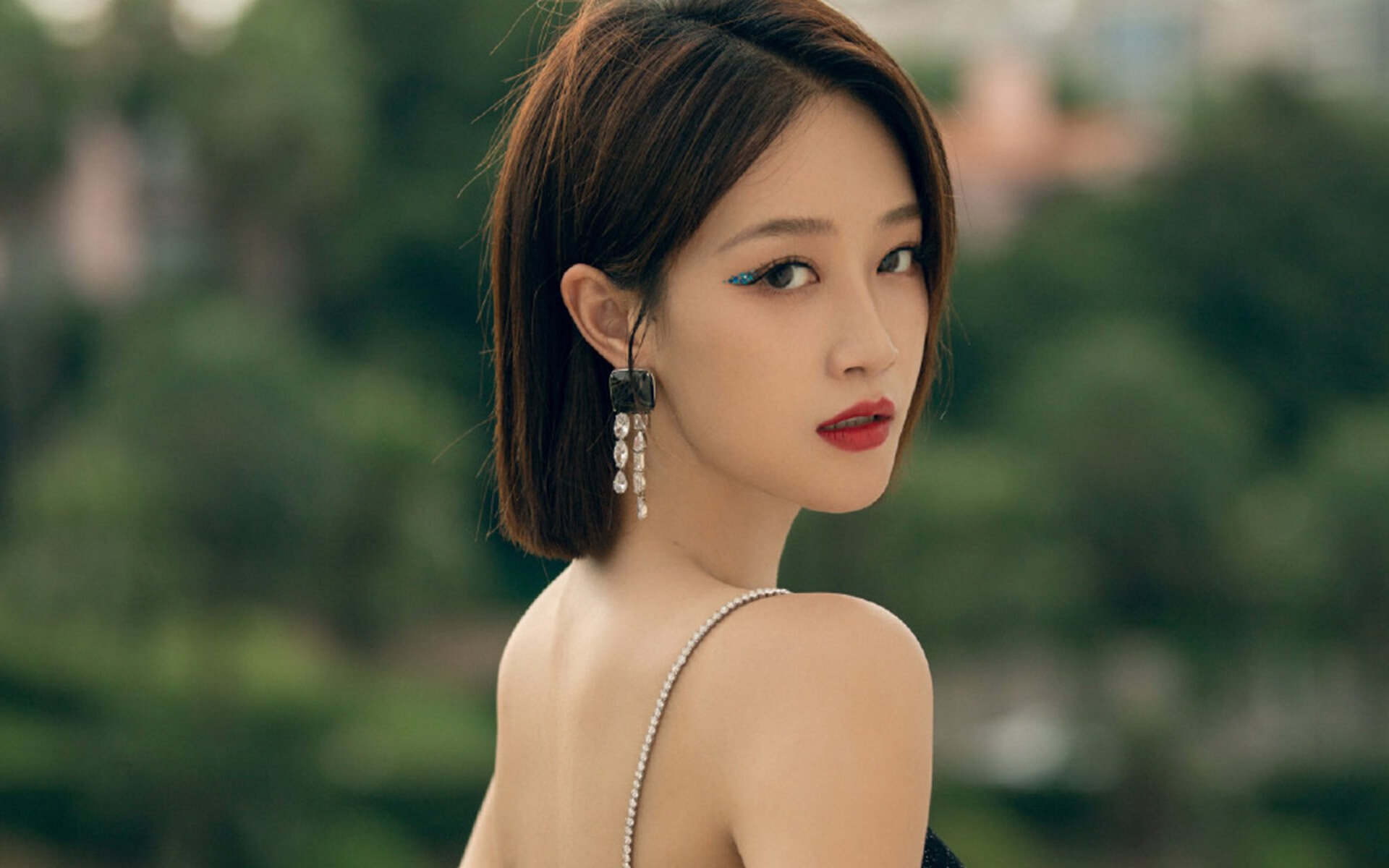 九游网页版官网-足球比赛中某支队伍势如破竹，赢得领先，某足球比赛的计分规则为胜一场得3分共得40分